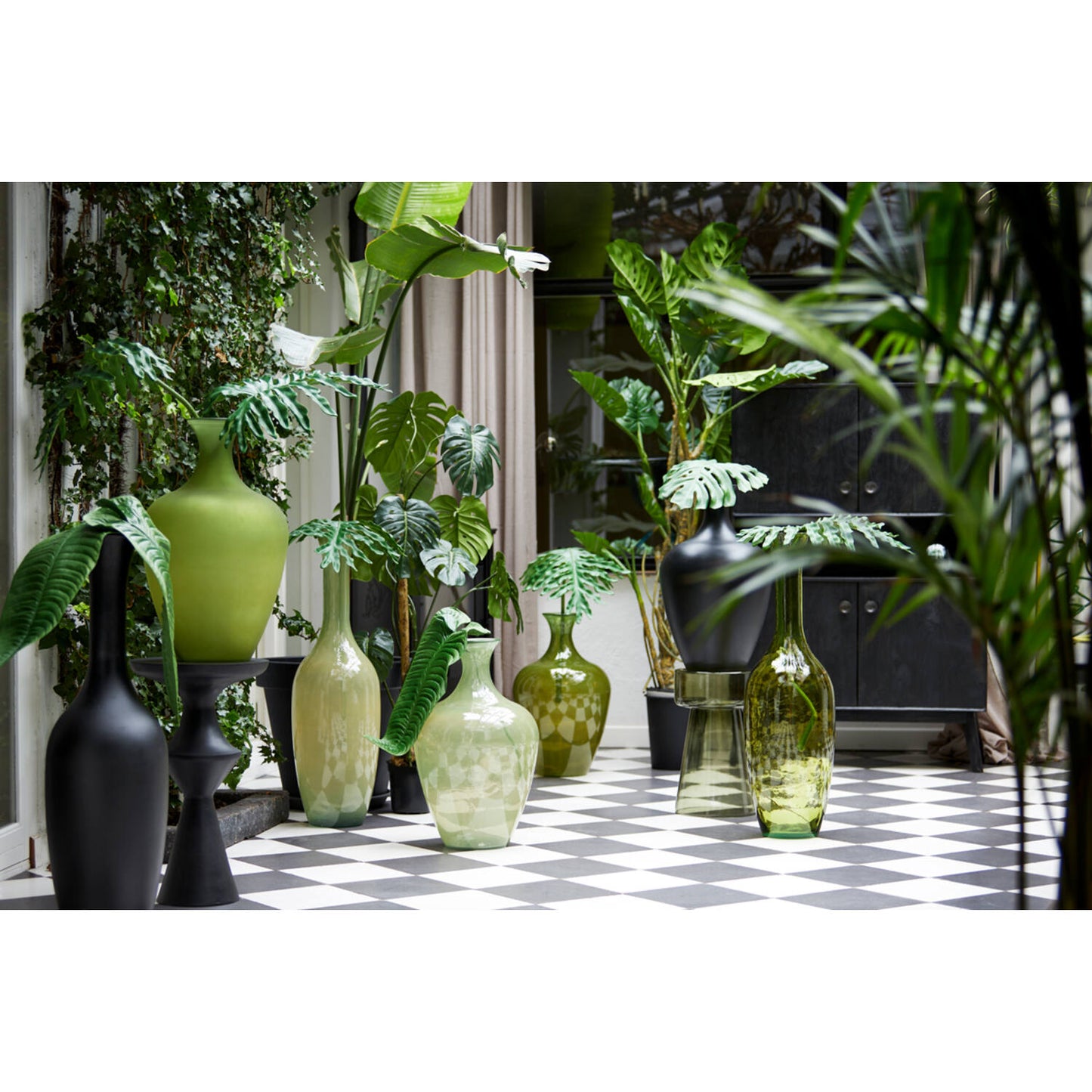 Mesa lateral Cristián Green Grey