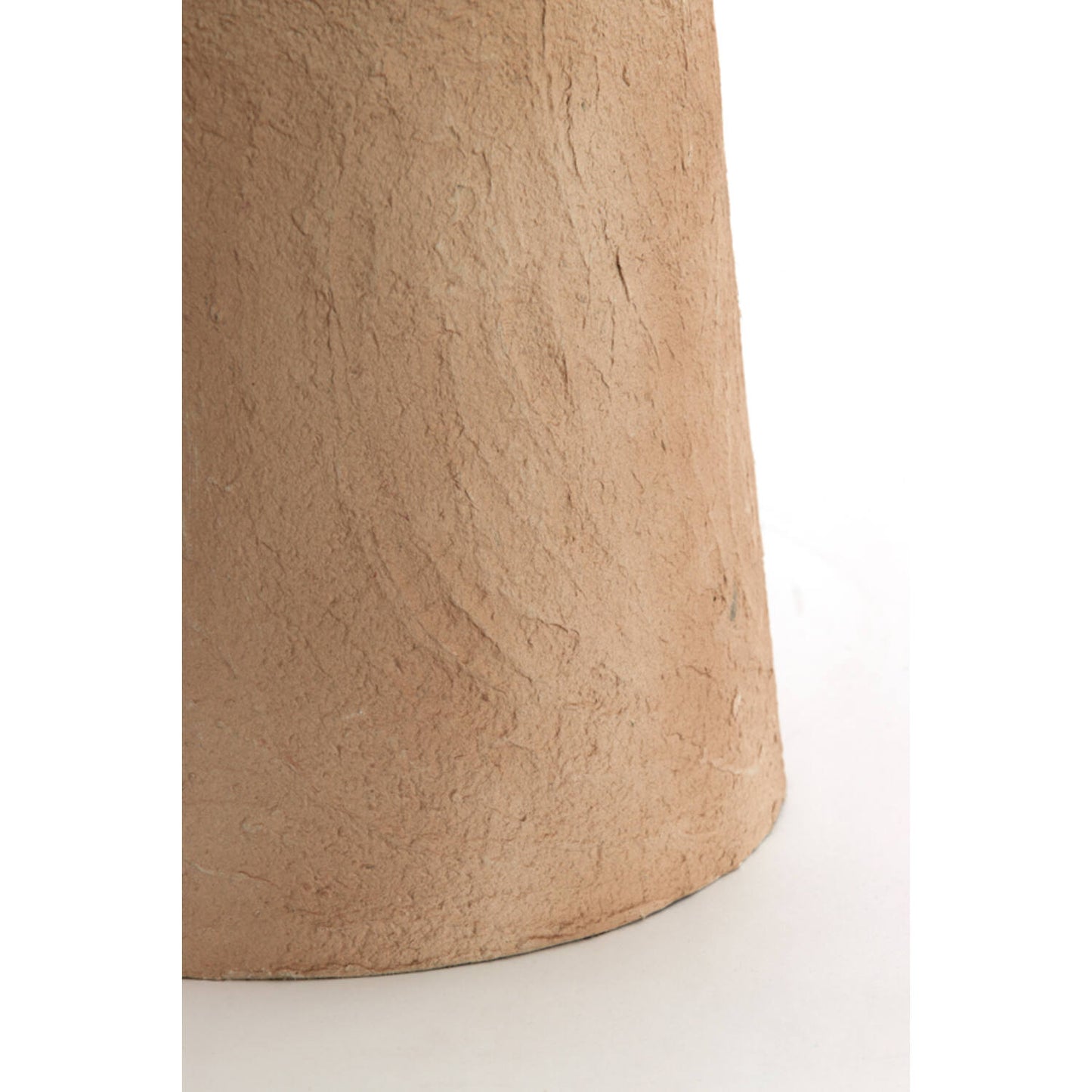 Mesa lateral papel mache - Bellota - Big Pig Chile